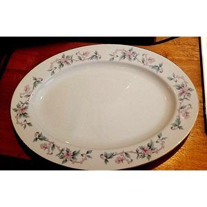 Fine China of Japan Castlecourt Oval Serving Platter 14” Pink & Blue Flowers